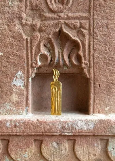 De Weldaad Flame Candle Gold Metal Ornament
