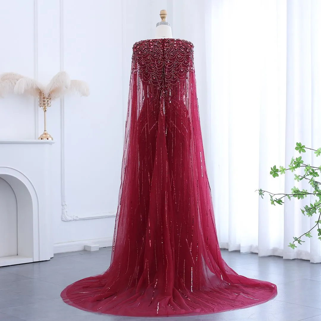 Vestido de Festa Maxi Luxo Adornado em Cristais com Capa Detalhada - Modelo Especial